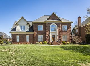 917 Sydney Dr, Charlotte, NC 28270
