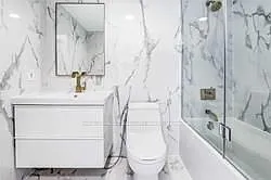 18 Harrison Garden Blvd #2009 — Photo 8