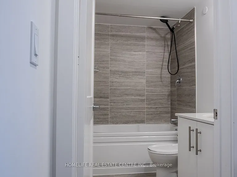 312 Erb St W #105 — Photo 15