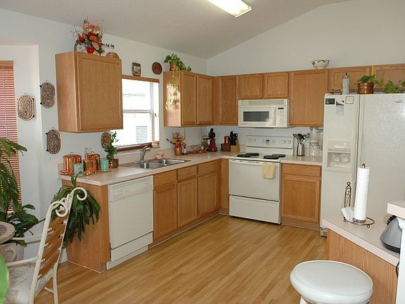 2nd image of 8319 Canterbury Lake Blvd