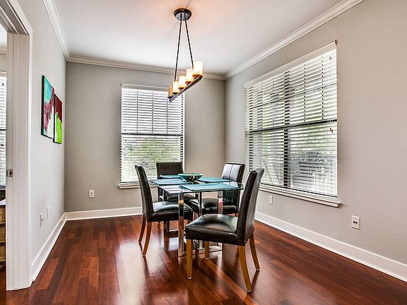 5th image of 7342 Oak Manor Dr