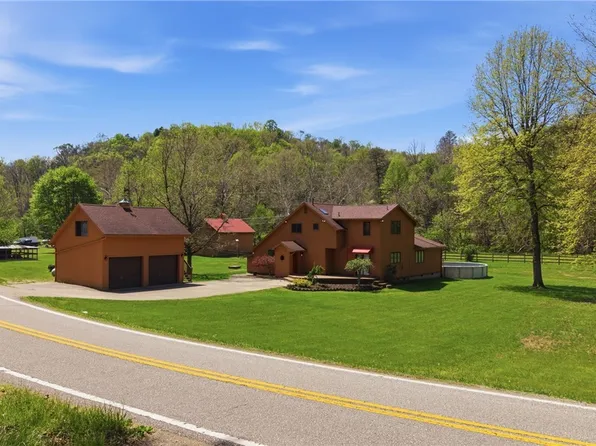 4324 Deerwalk Hwy, Waverly, WV 26184