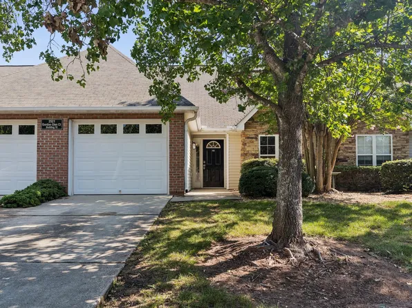 2521 Gordon Glen Ct APT 102, Raleigh, NC 27617