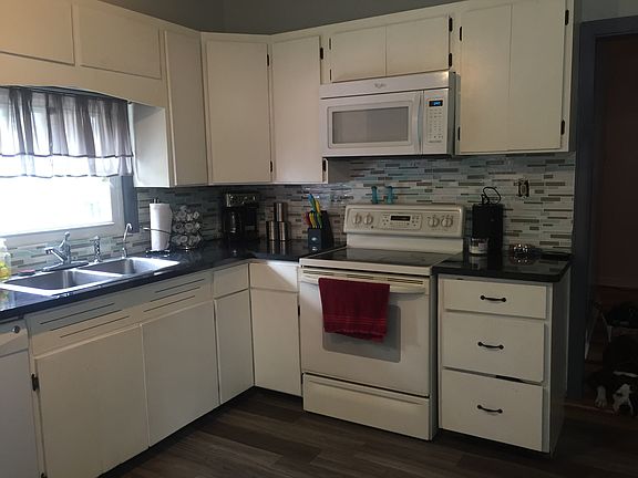 4th image of 132 Turner Dr