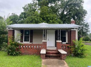 616 62nd St, Fairfield, AL 35064