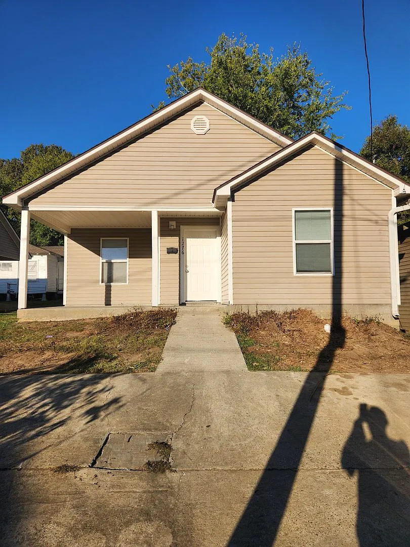 House for Rent — Photo 1