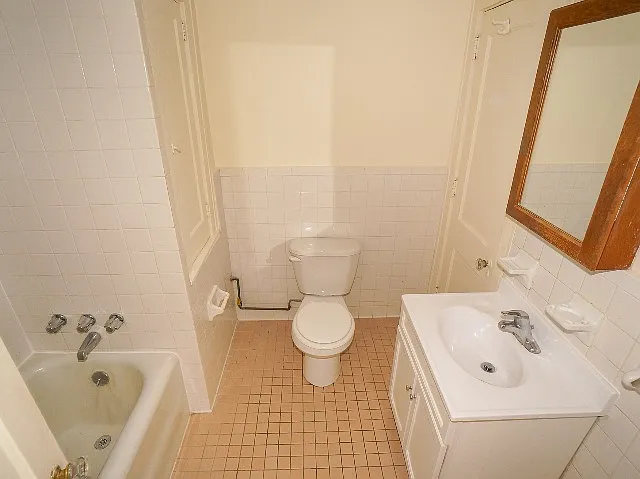 Bathroom Bathroom