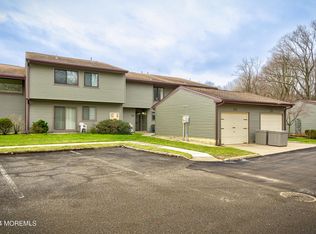 29 Andover Ct, Red Bank, NJ 07701