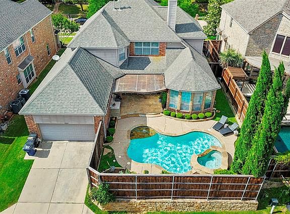 2nd image of 15079 Mountain Creek Trl