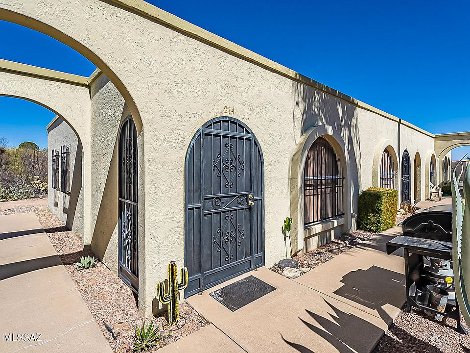 1st image of 214 W Paseo Del Prado