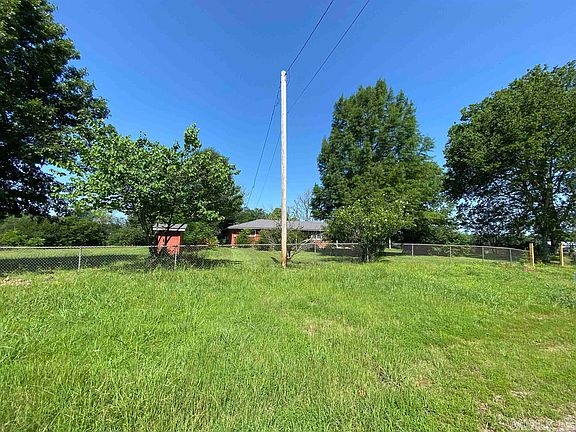 3rd image of 2235 Highway 27 N