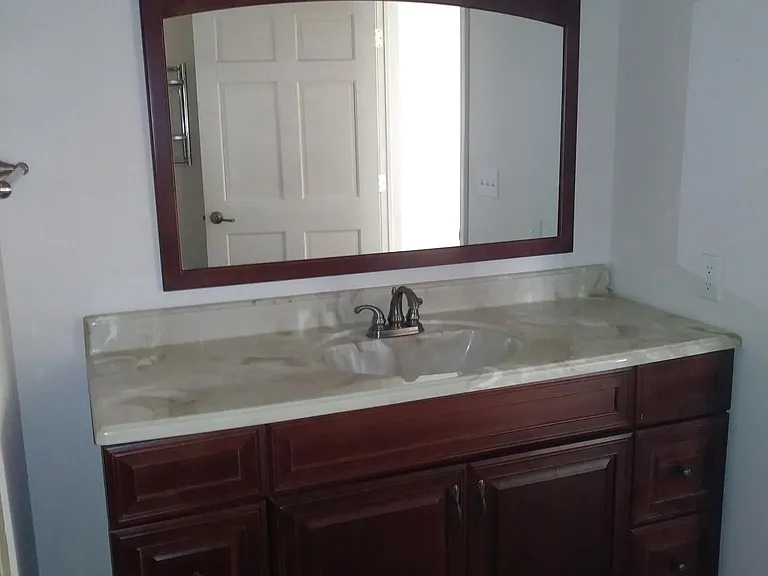 1140 Madison St #1265 — Photo 10