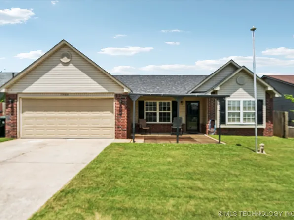 1404 Reavis Xing, Claremore, OK 74019
