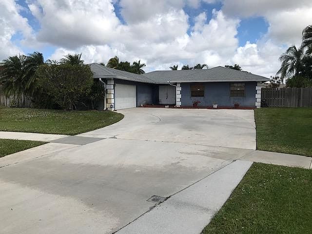 1st image of 5377 Sandhurst Cir N