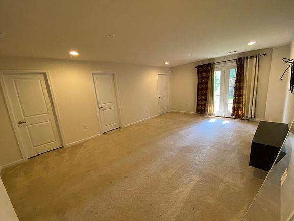 First floor room with Attached Bathroom