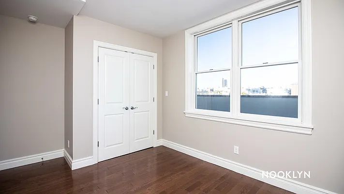 Rented by Nooklyn NYC LLC | media 58