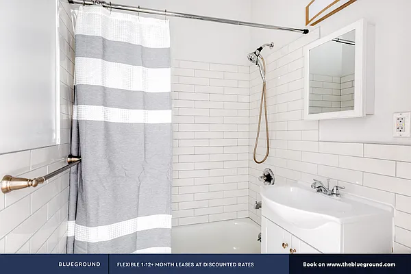 Rented by The Blueground | media 10