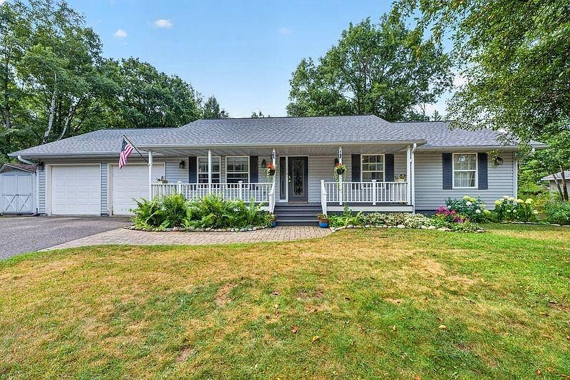 1st image of 15561 Pine Point Drive