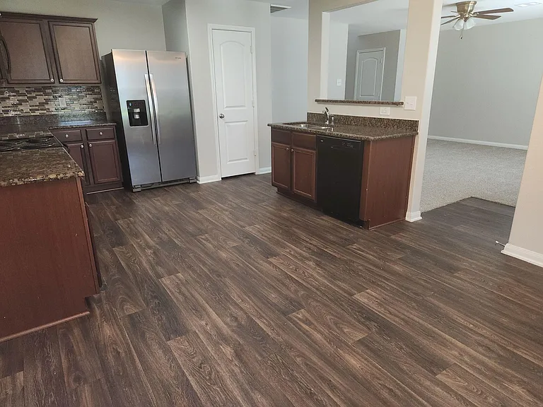 2218 Regatta Ln — Photo 5