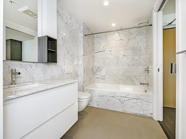 6000 McKay Ave #22XX — Photo 9