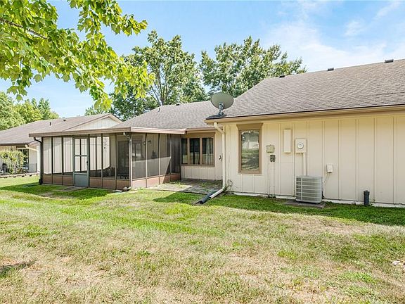 4th image of 8310 E 190th St