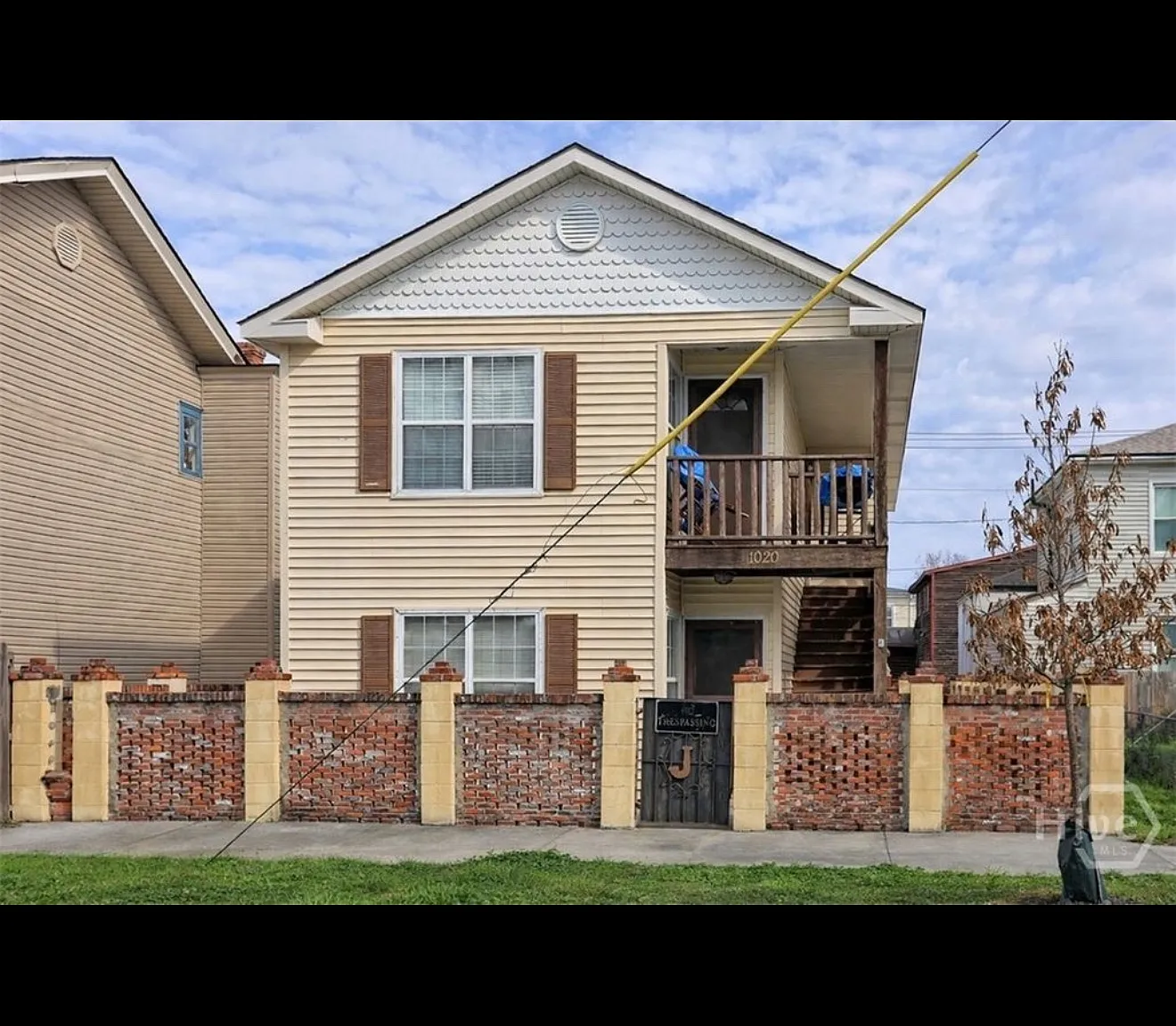 2 bed, 1.5 bath, 1632 sqft, $1,600 — Photo 2