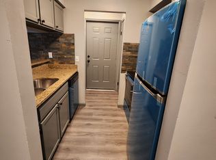 10825 Manderson Plz #21, Omaha, NE 68164