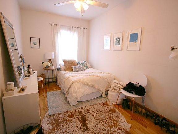 5th image of 138 Smith St APT 2
