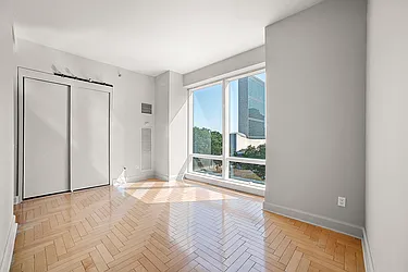 Rented by Sumitomo Real Estate Sales