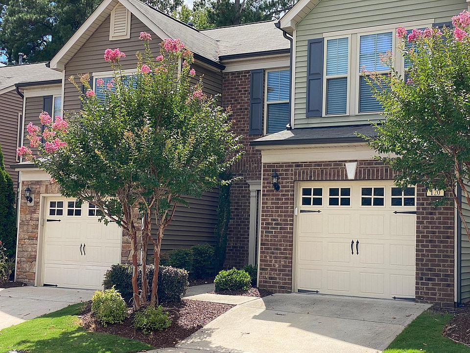 1st image of 120 Tuftin Dr