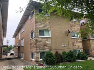 3049 S Harlem Ave APT 1E, Berwyn, IL 60402