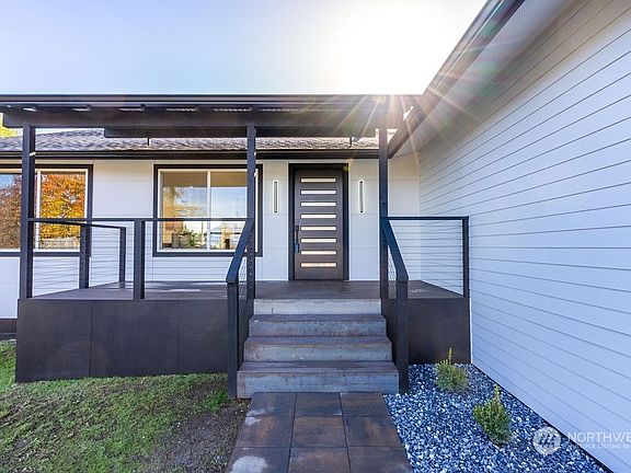 3rd image of 6208 N 42nd Street