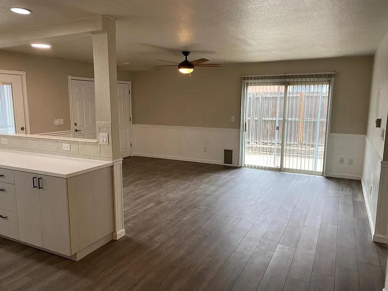2013 E San Miguel St — Photo 6