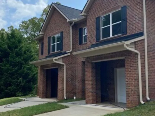1336 Gatewood Ln, Knoxville, TN 37919