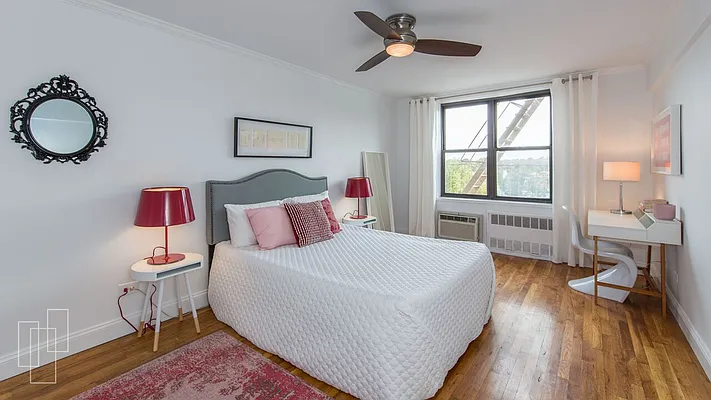 Sold by Garfield Realty  | media 29