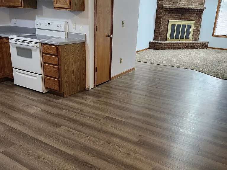 4059 S Franklin Ave — Photo 4