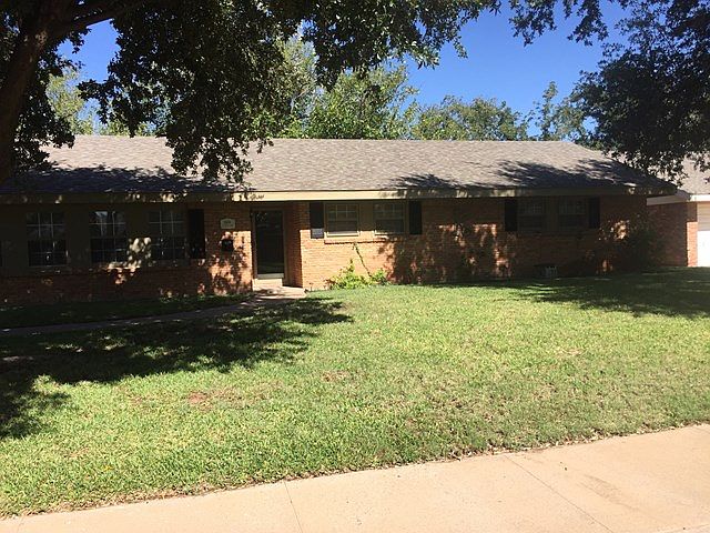 1st image of 1604 W Pecan Ave