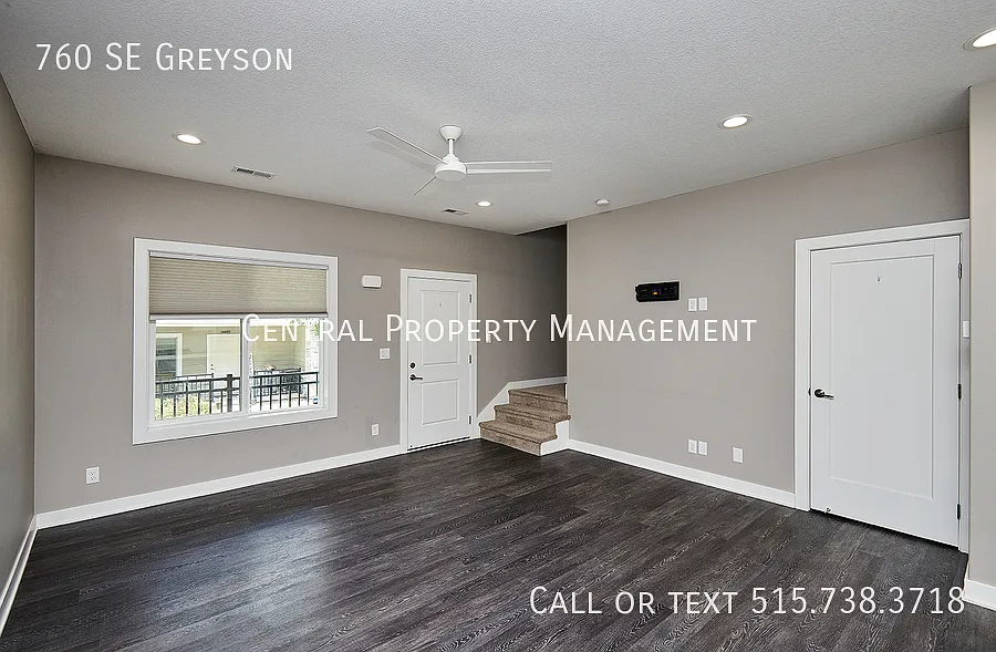 3 Bedrooms and 2 1/2 Bathroom Townhome in Waukee — Photo 3