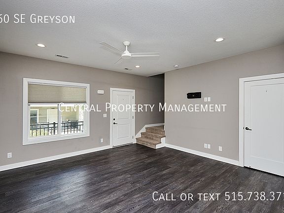 3rd image of 760 SE Greyson Ln