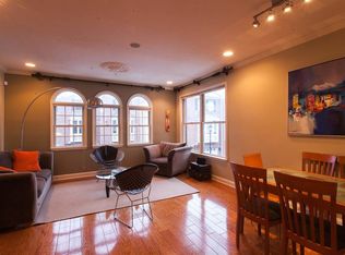 462 Buffalo Ct, West New York, NJ 07093