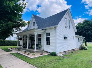 914 Franklin Ave, Brookville, IN 47012