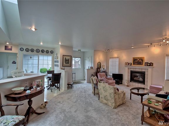 5th image of 4806 Stratford Ln SE