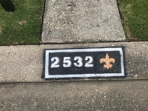 2nd image of 2532 Jarrot Dr