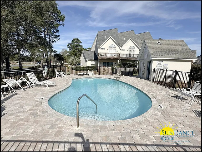 7223 Crown Ct — Photo 23