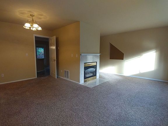 4th image of 3016D 17th Avenue Ct NW