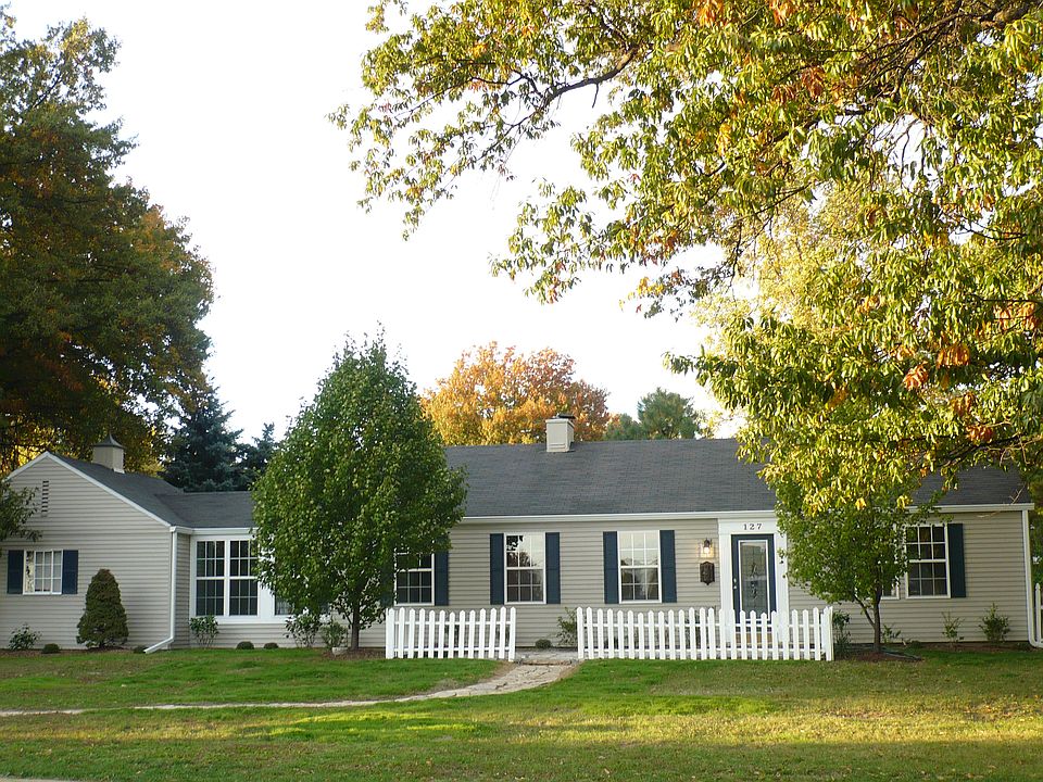 Front Stone Walk/Patio