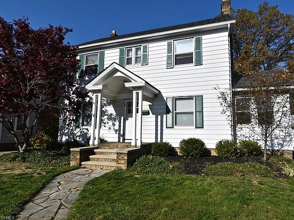 2nd image of 17704 Riverway Dr