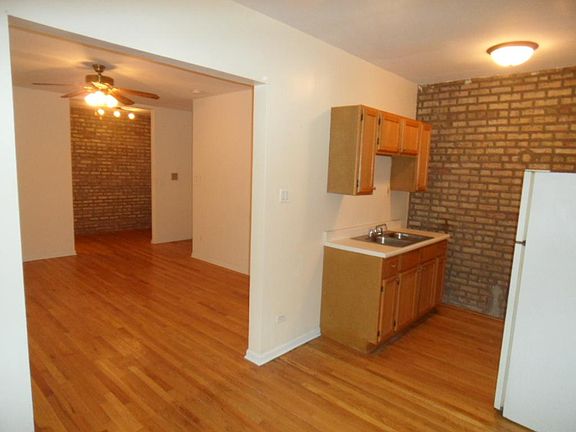 5th image of 6150 N Winthrop Ave APT 344