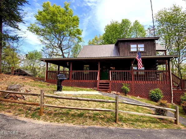 1708 Parkway View Ct, Sevierville, TN 37876