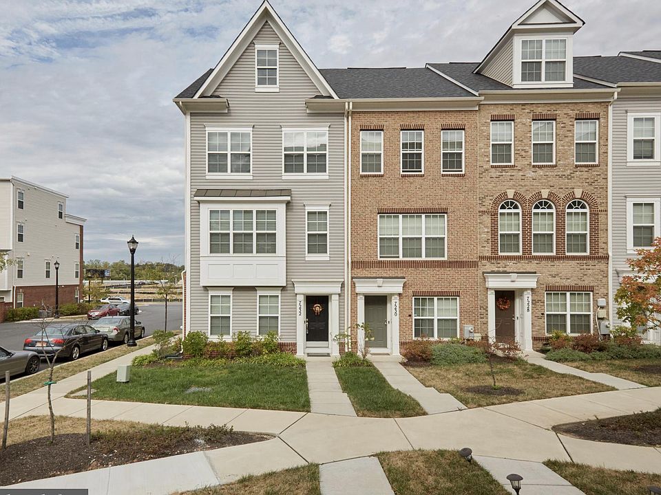 1st image of 7232 Silver Thorn Way